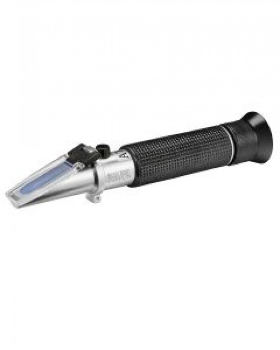REFRACTOMETER FOR READING SALINITY WITH CALIBRATION FLUID